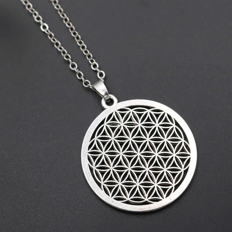 Flower of Life Charms Mandala Charms Mercaba Life Spirit Digital Secret Charm Fashion Sports Yoga Charms DIY Metal Necklace 1Pcs