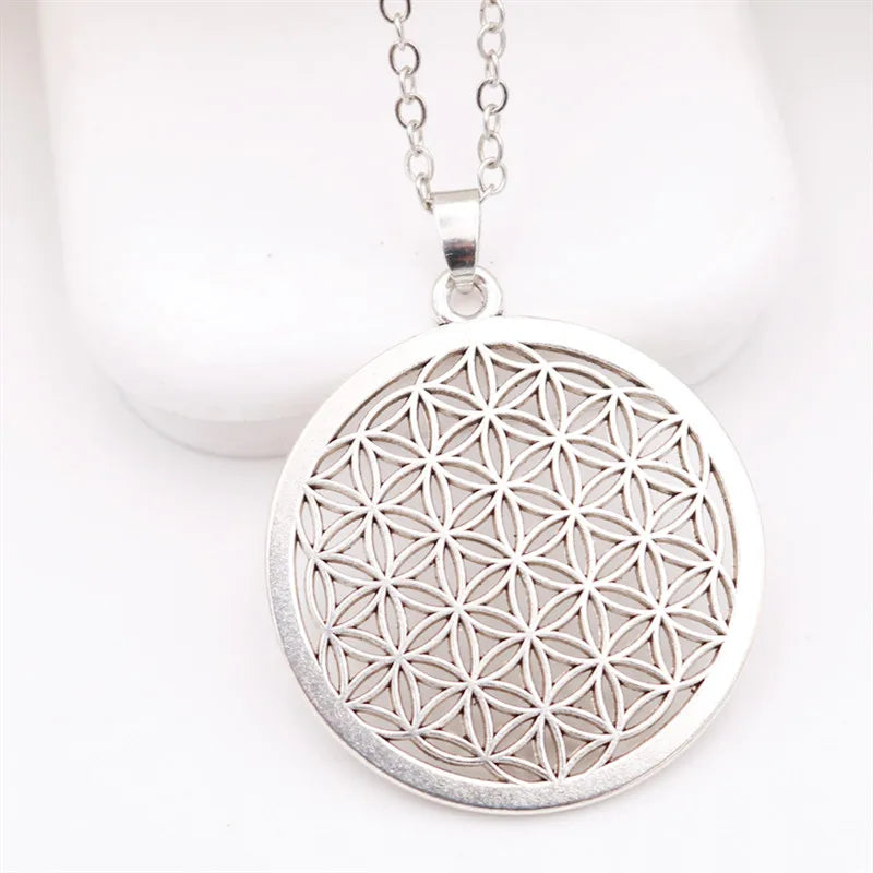 Flower of Life Charms Mandala Charms Mercaba Life Spirit Digital Secret Charm Fashion Sports Yoga Charms DIY Metal Necklace 1Pcs